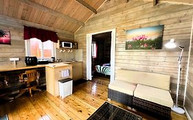 Red Hibiscus Villas