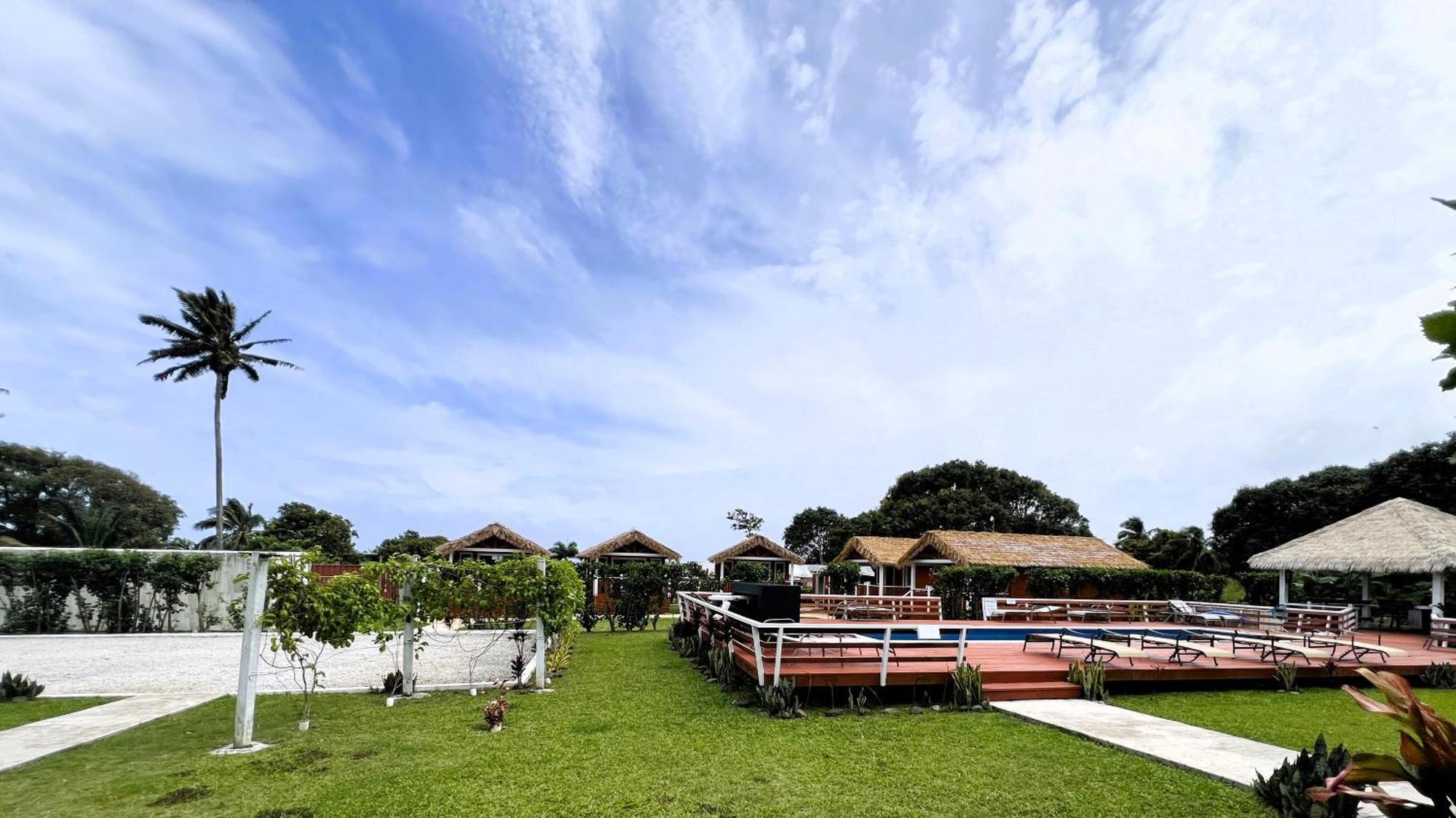 Red Hibiscus Villas Rarotonga Exterior photo