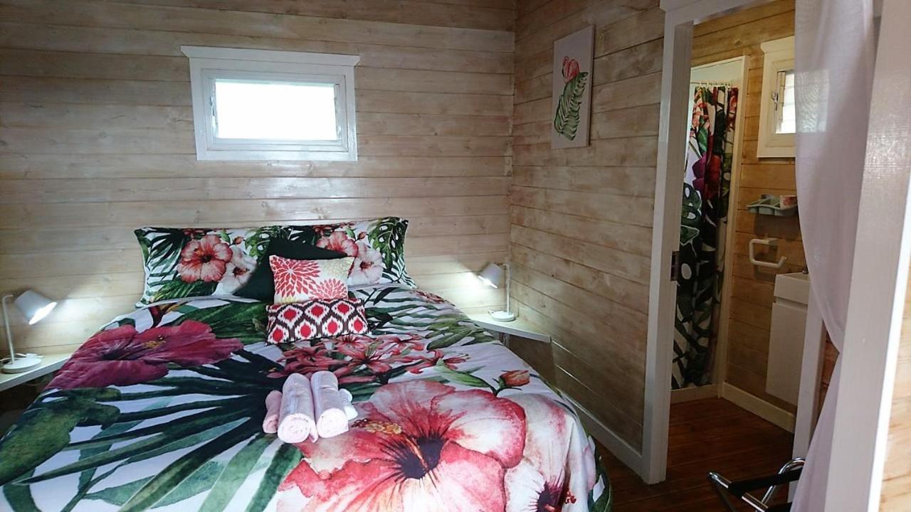 Red Hibiscus Villas Rarotonga Exterior photo